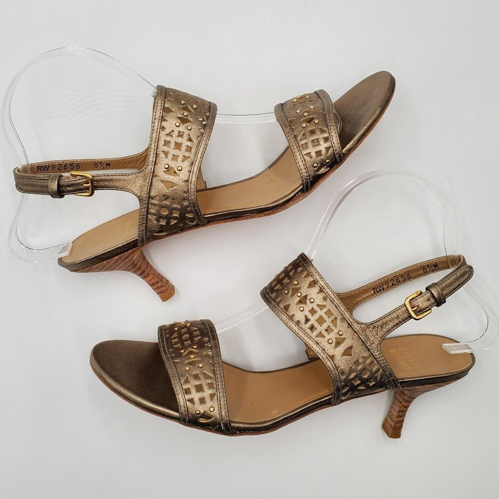 Stuart Weitzman Metallic Leather Kitten Heels - Picture 6 of 16